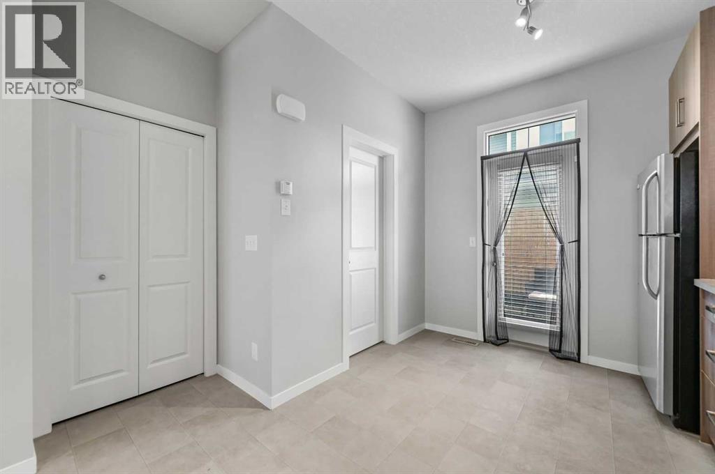 37 New Brighton Point Se, Calgary, Alberta  T2Z 1B6 - Photo 8 - A2250449