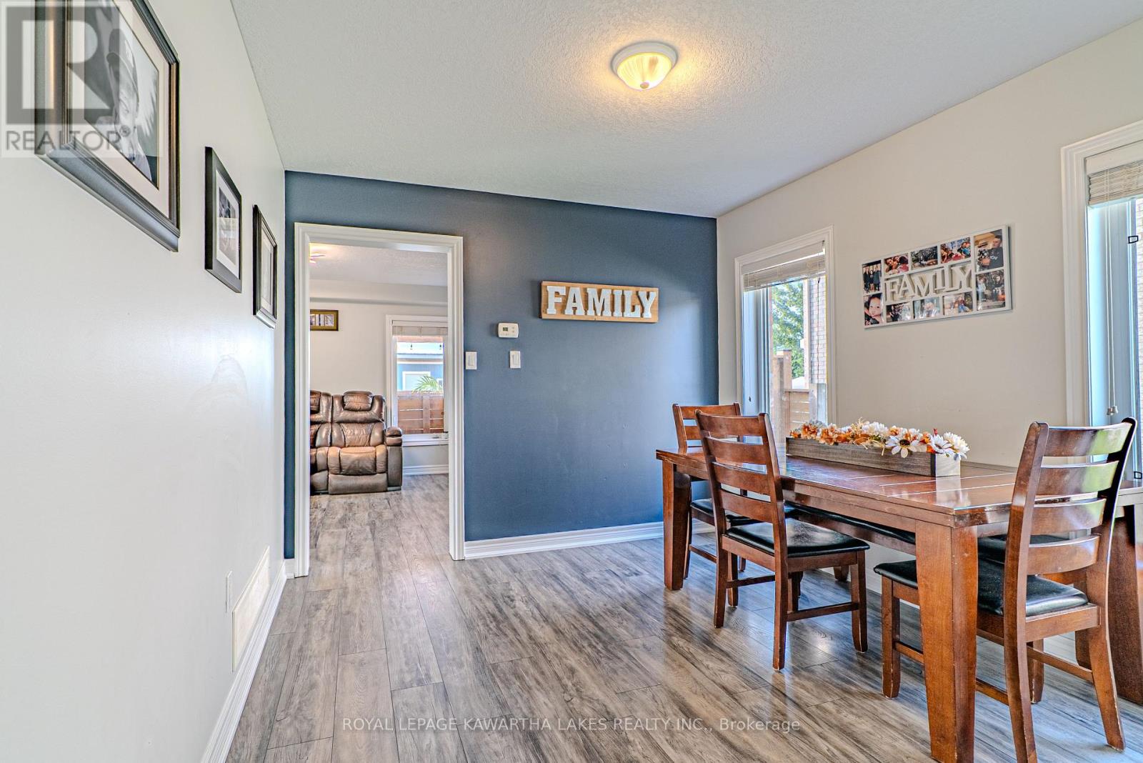 Lorem Ipsum Dolor, Kawartha Lakes, Ontario  K9V  - Photo 11 - DEMO28854399