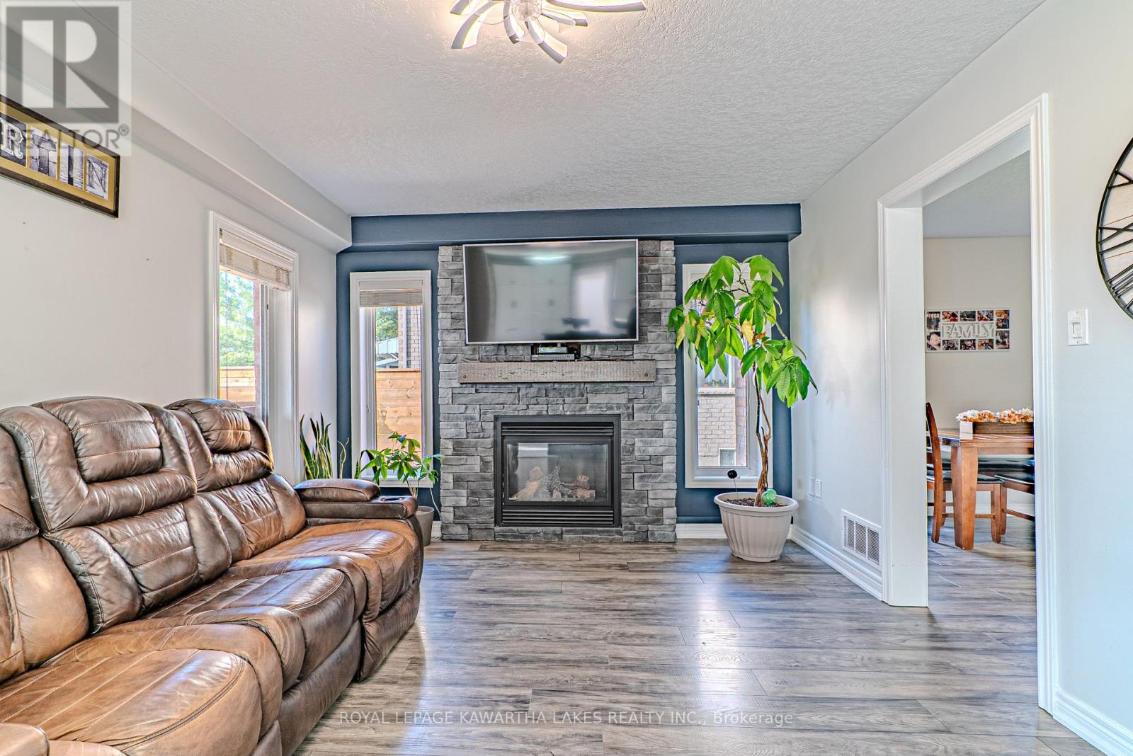 Lorem Ipsum Dolor, Kawartha Lakes, Ontario  K9V  - Photo 13 - DEMO28854399