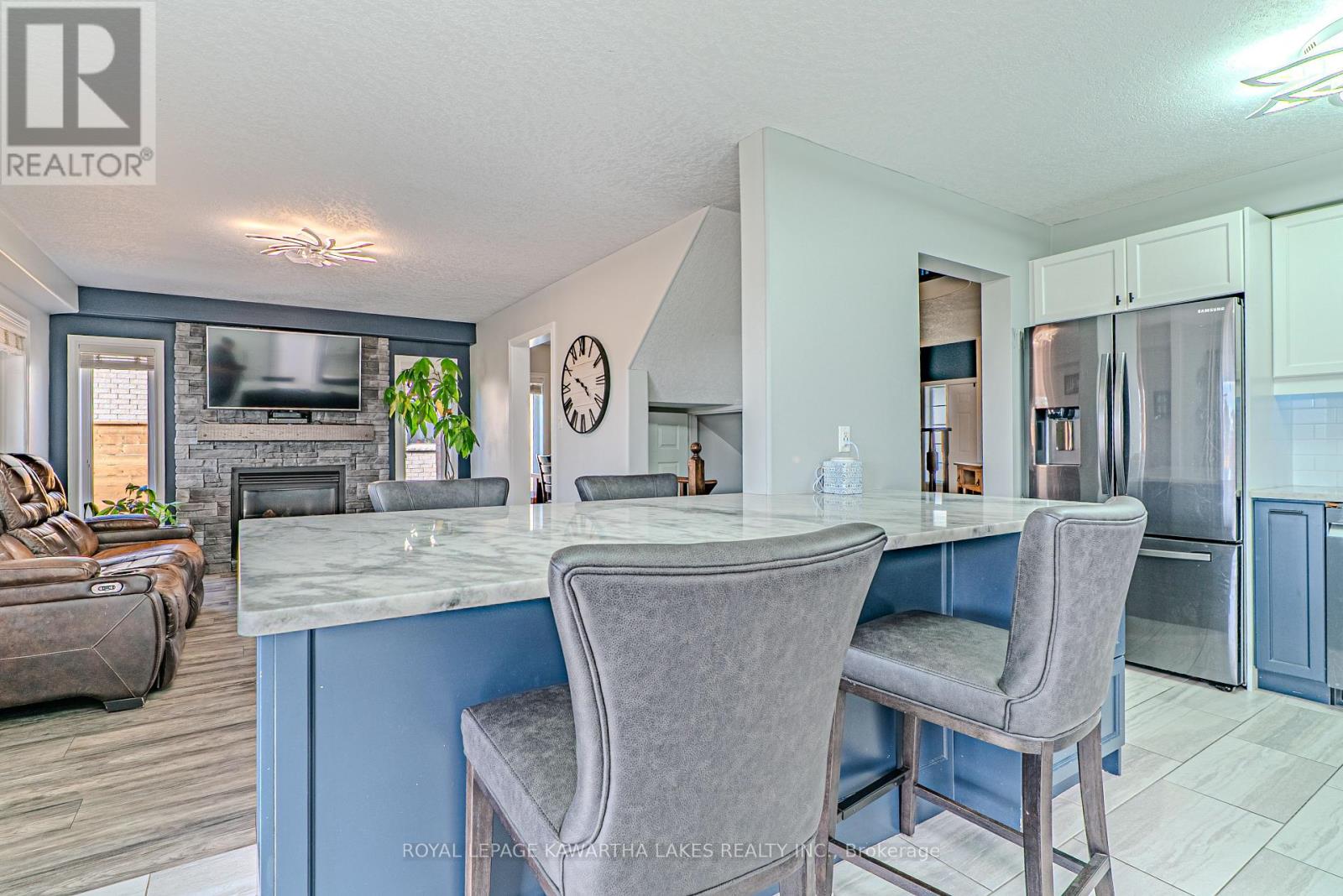 Lorem Ipsum Dolor, Kawartha Lakes, Ontario  K9V  - Photo 17 - DEMO28854399