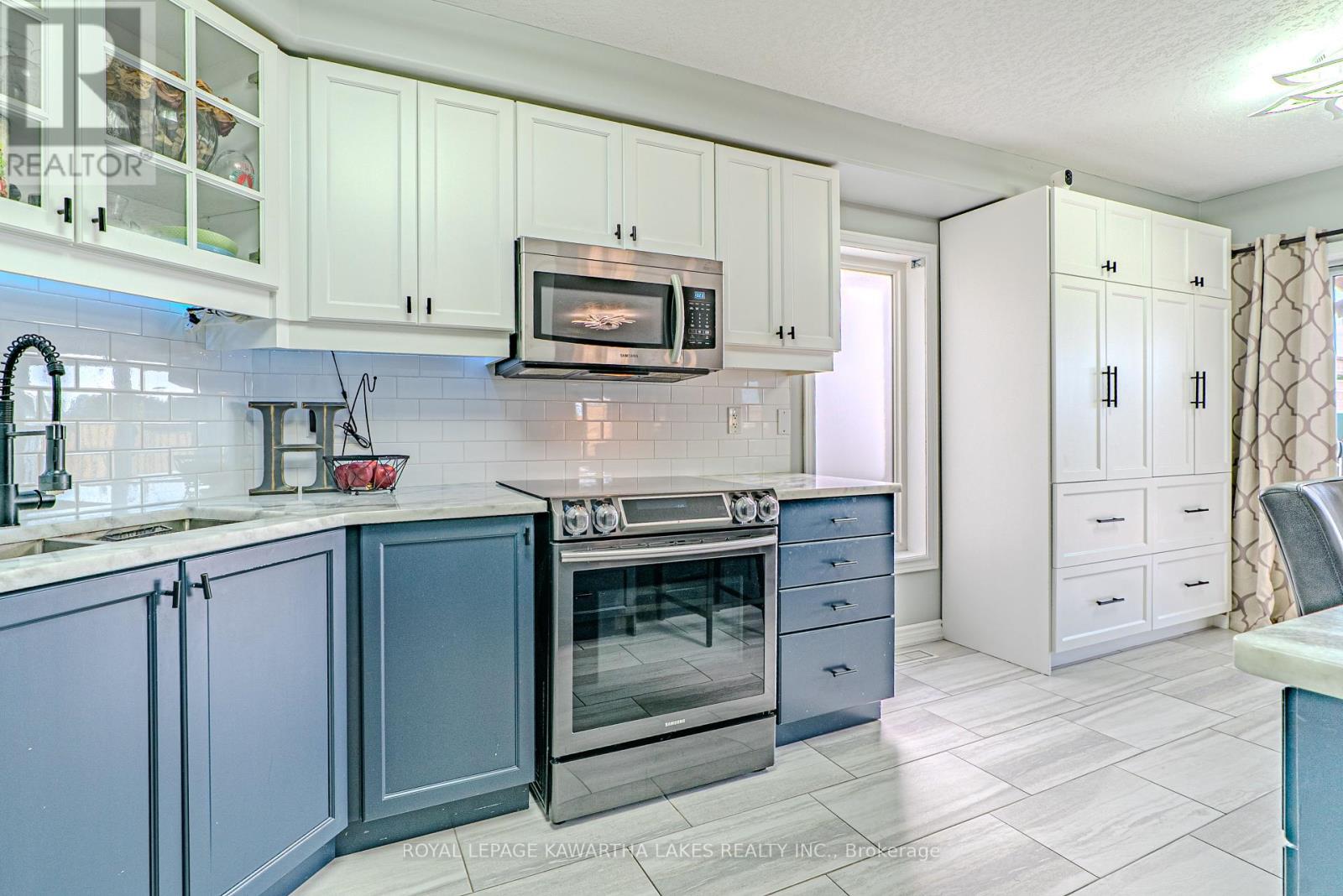 Lorem Ipsum Dolor, Kawartha Lakes, Ontario  K9V  - Photo 20 - DEMO28854399