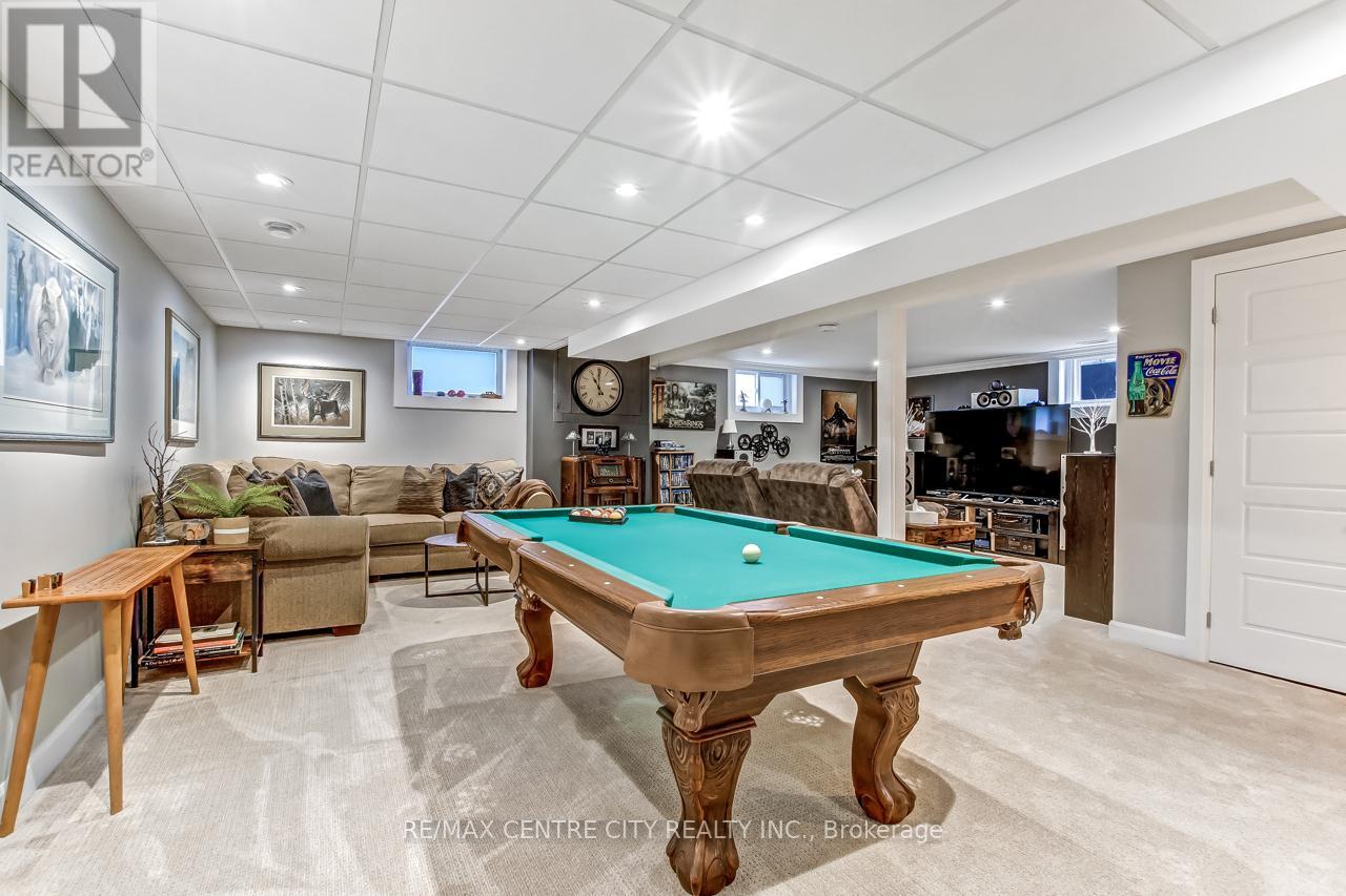 42610 Walnut Street, Central Elgin, Ontario  N0L 2L0 - Photo 20 - X12399855