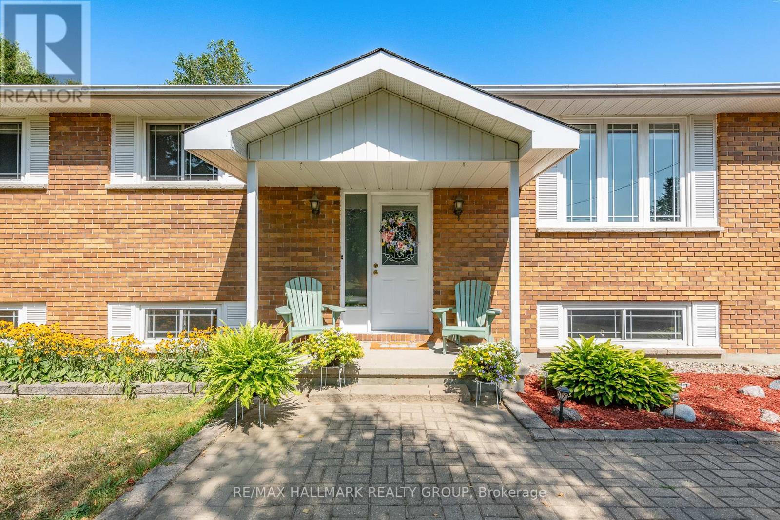 7895 Popham Street, Ottawa, Ontario  K0A 3J0 - Photo 5 - X12399842