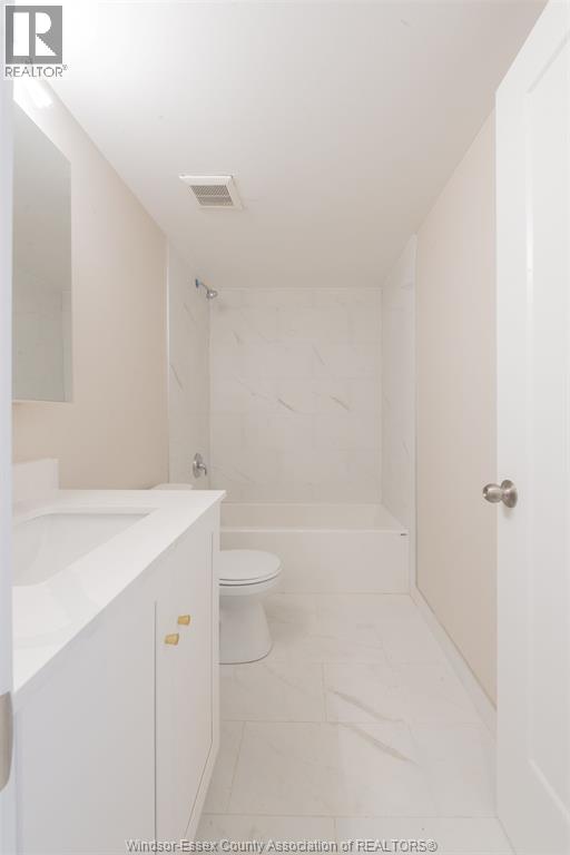 912 Hall Avenue Unit# B, Windsor, Ontario  N9A 2M5 - Photo 12 - 25023246
