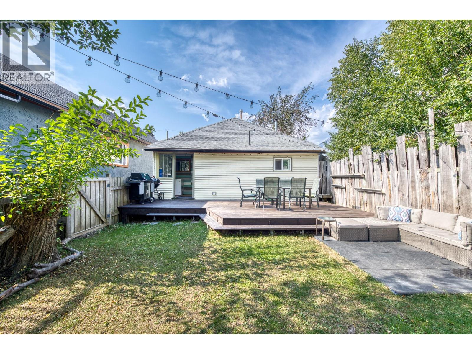 1052 5th Avenue, Fernie, British Columbia  V0B 1M0 - Photo 31 - 10361415