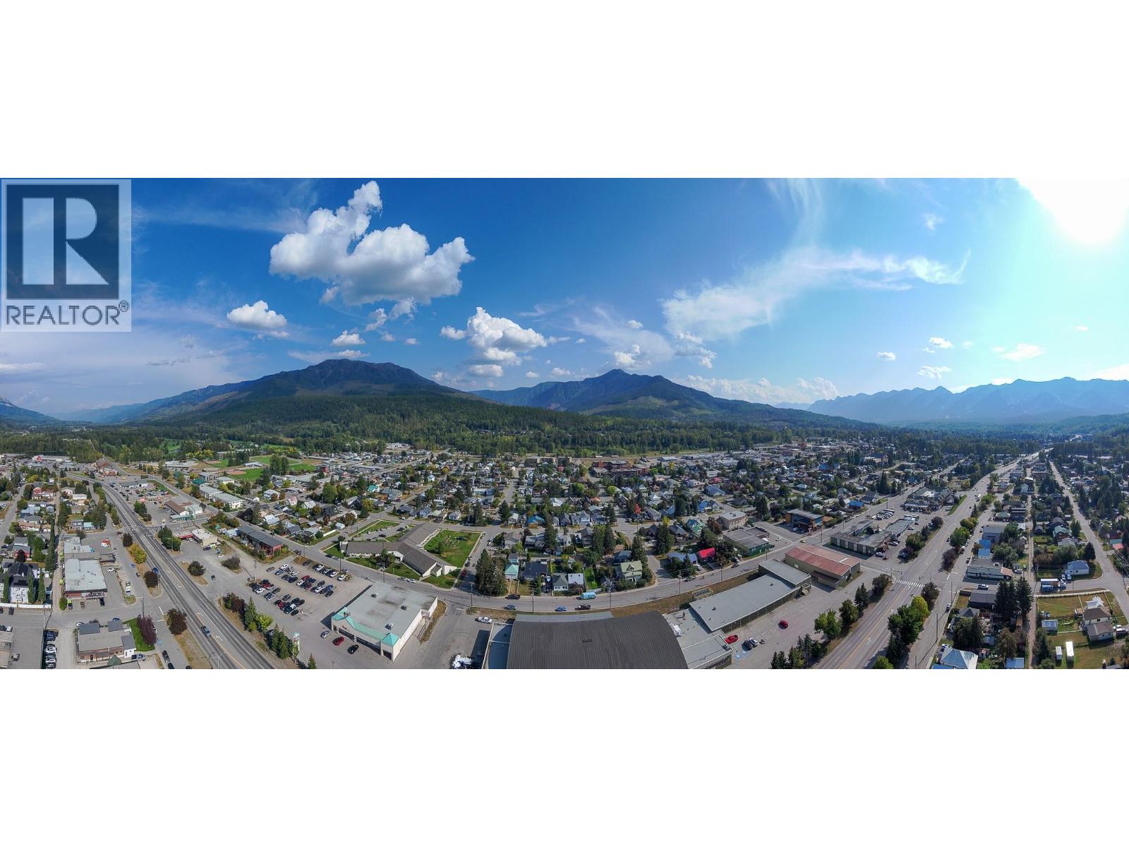 1052 5th Avenue, Fernie, British Columbia  V0B 1M0 - Photo 45 - 10361415