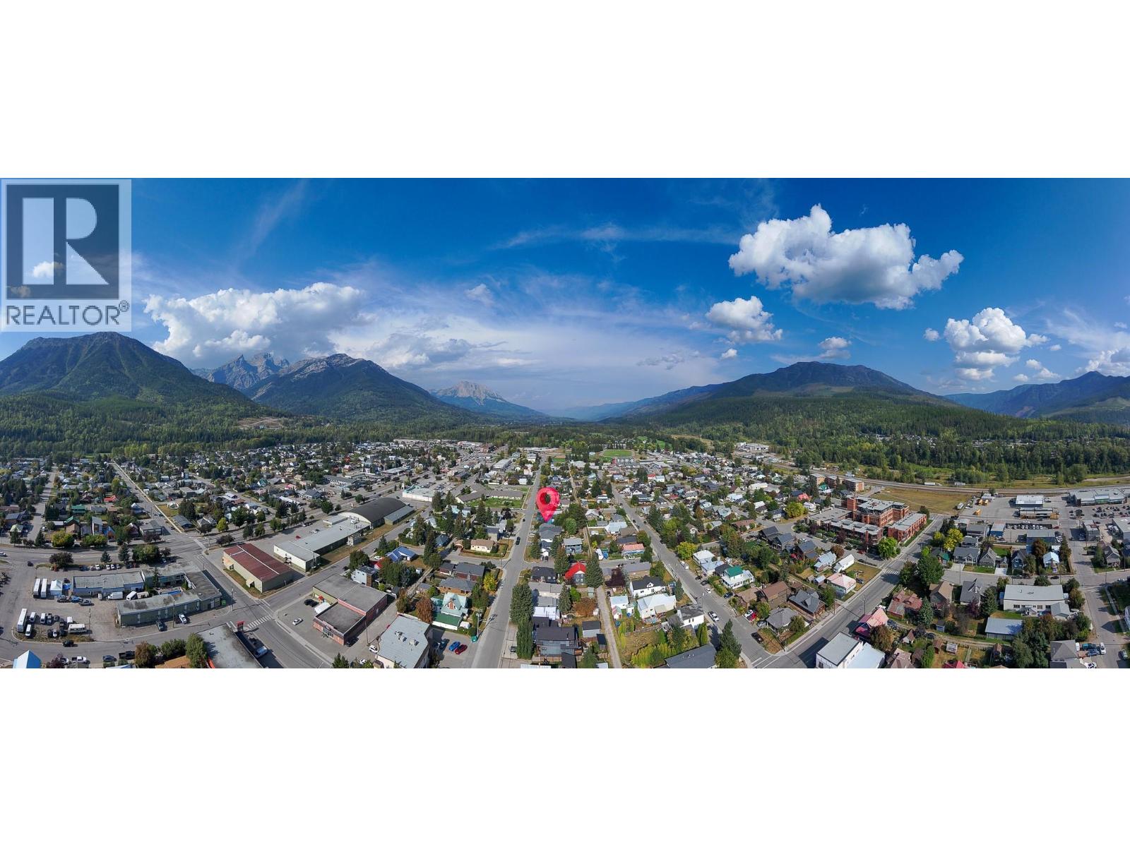 1052 5th Avenue, Fernie, British Columbia  V0B 1M0 - Photo 48 - 10361415
