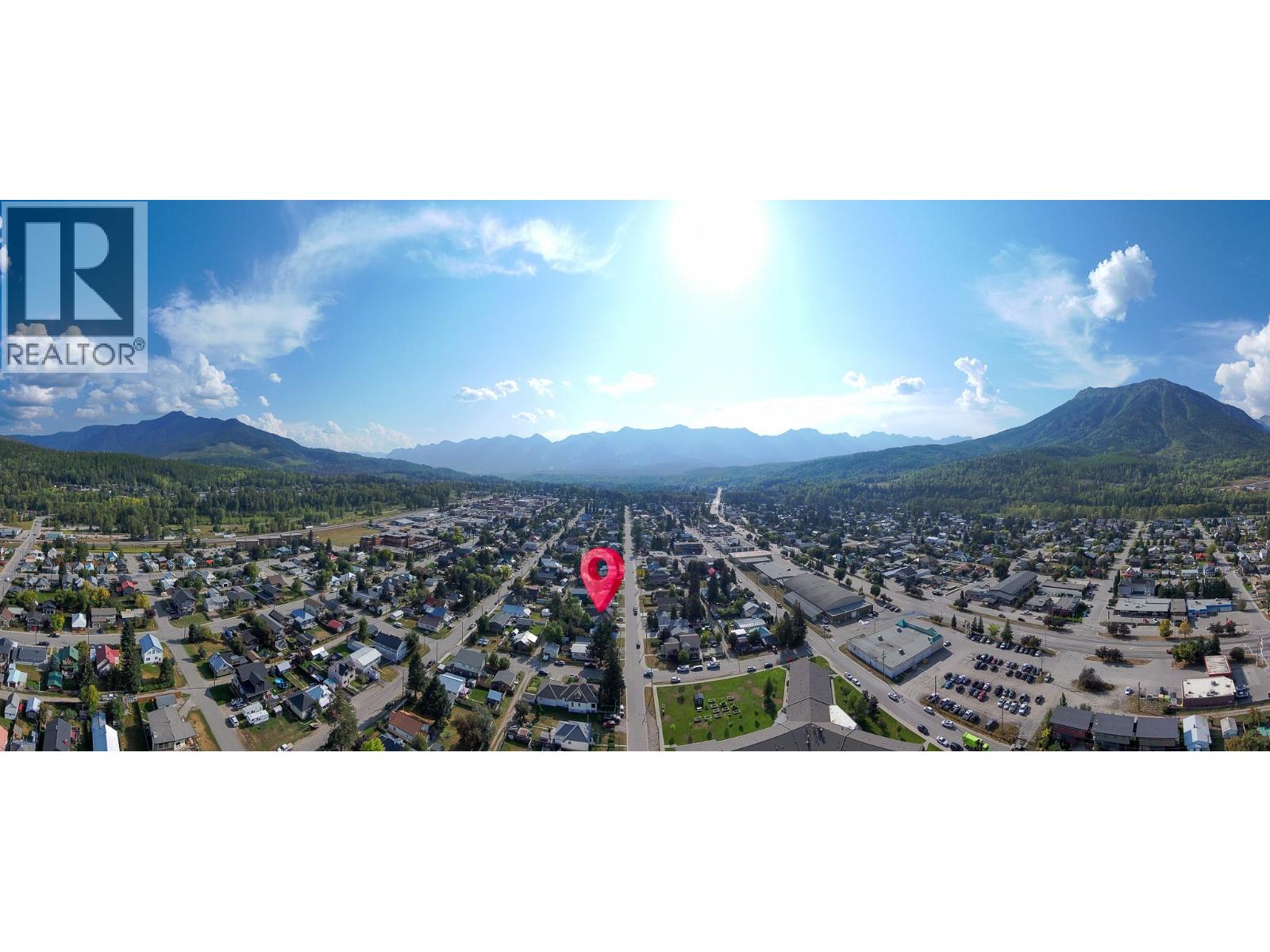 1052 5th Avenue, Fernie, British Columbia  V0B 1M0 - Photo 54 - 10361415
