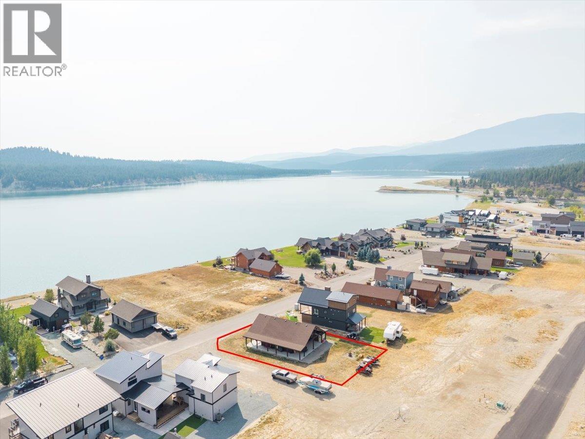 1705 Koocanusa Lake Drive, Lake Koocanusa, British Columbia  V0B 1T5 - Photo 2 - 10362200