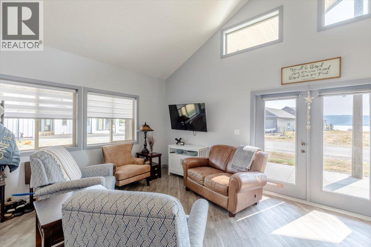 1705 Koocanusa Lake Drive, Lake Koocanusa, British Columbia  V0B 1T5 - Photo 6 - 10362200