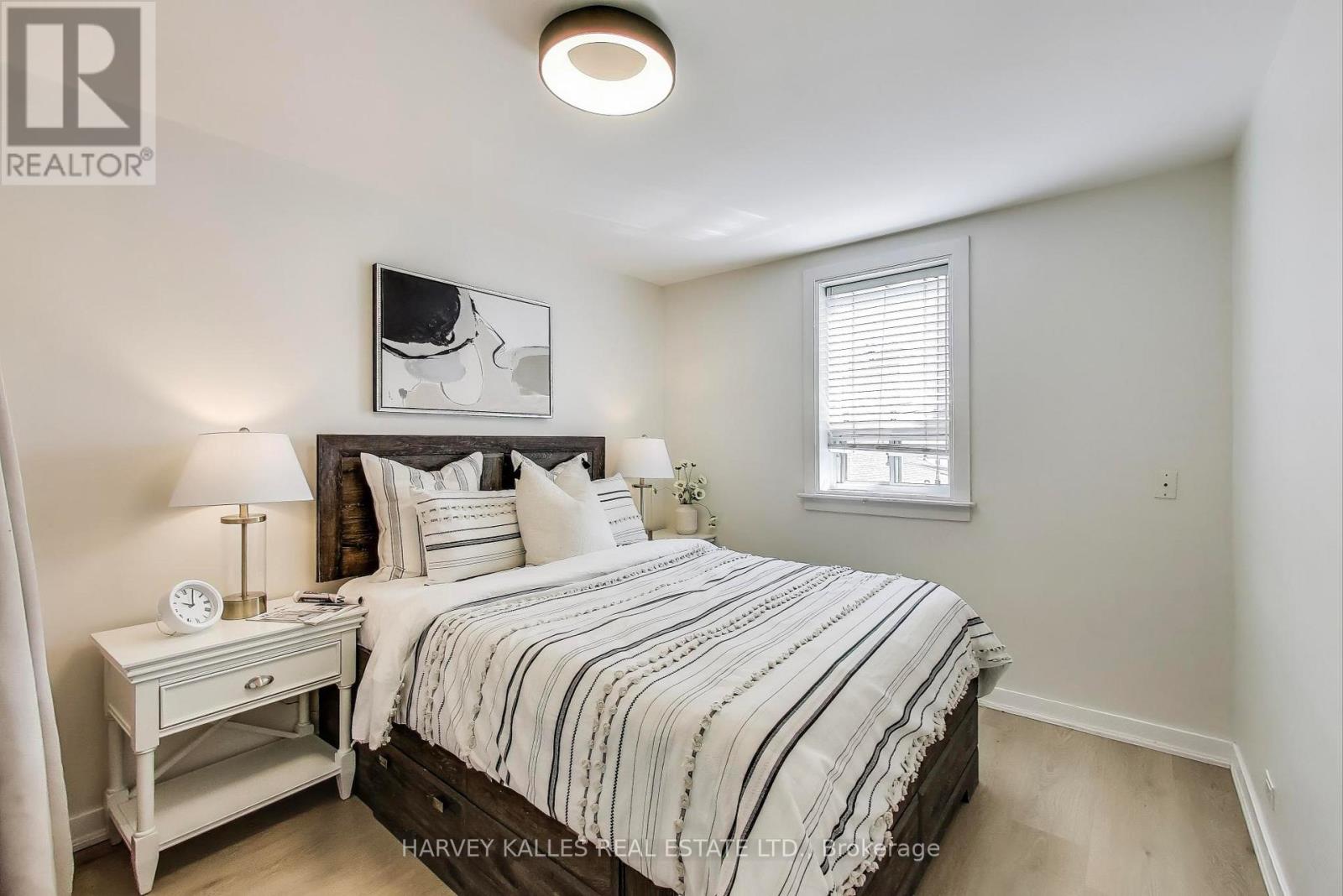463 Westmount Avenue, Toronto, Ontario  M6E 3N4 - Photo 8 - C12399680