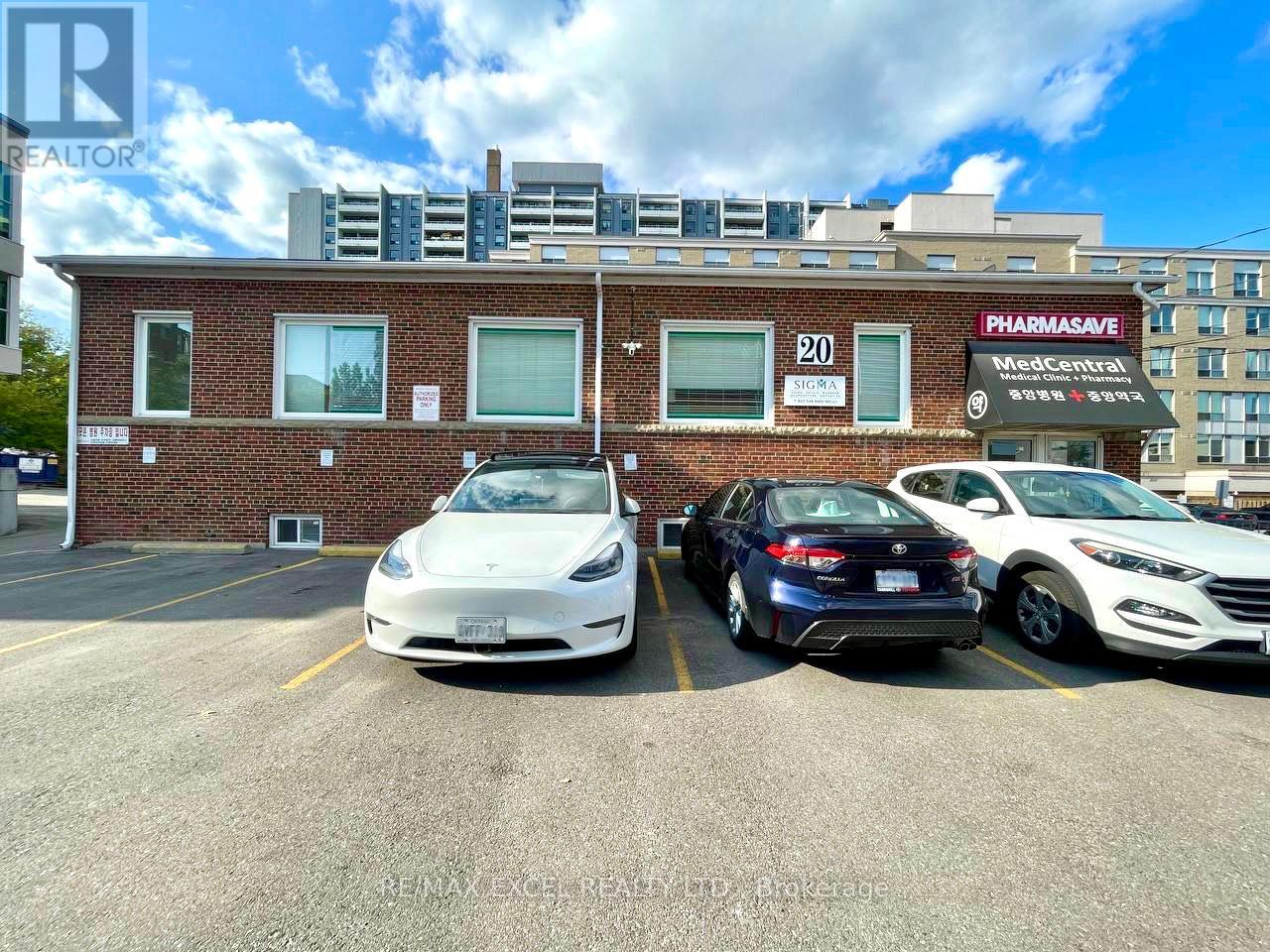 20 Drewry Avenue, Toronto, Ontario  M2M 1C8 - Photo 3 - C12377919