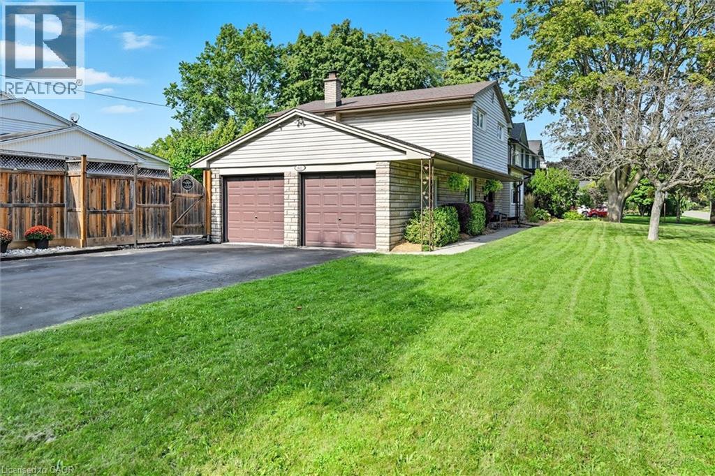 641 Holt Drive, Burlington, Ontario  L7T 3N4 - Photo 3 - 40768960