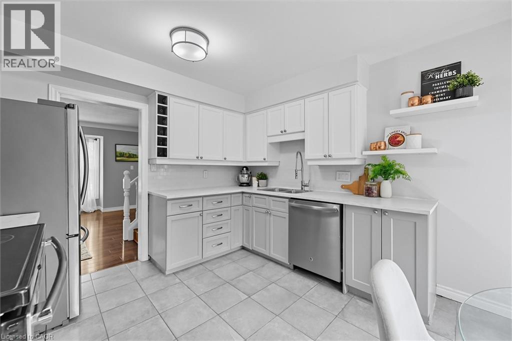641 Holt Drive, Burlington, Ontario  L7T 3N4 - Photo 21 - 40768960