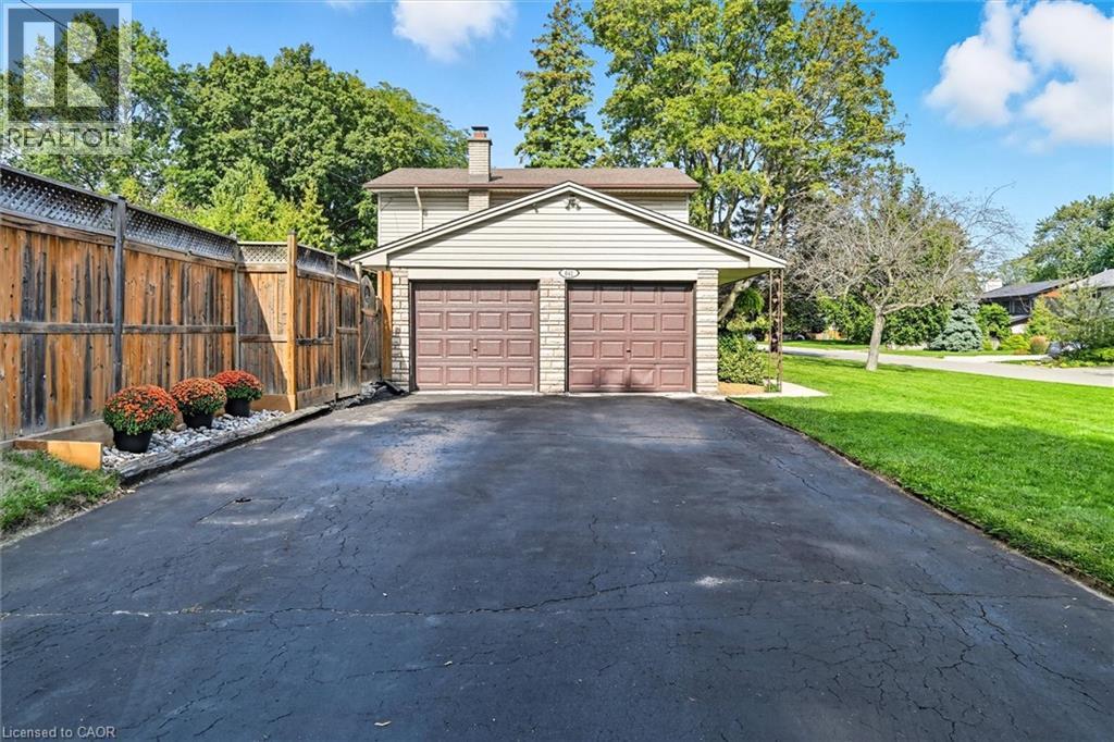 641 Holt Drive, Burlington, Ontario  L7T 3N4 - Photo 4 - 40768960