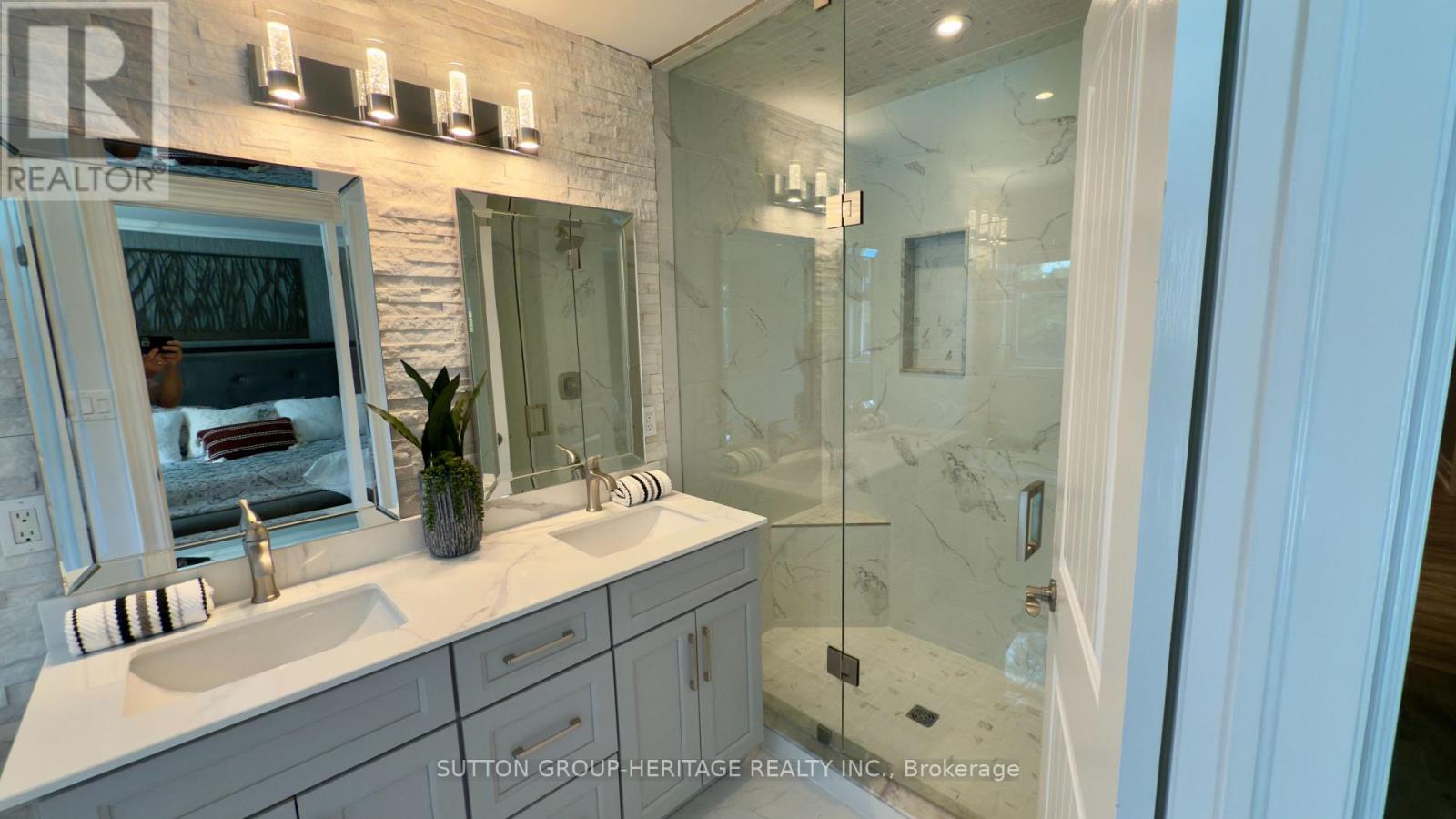 333 Fairview Drive, Whitby, Ontario  L1N 3A7 - Photo 23 - E12399641