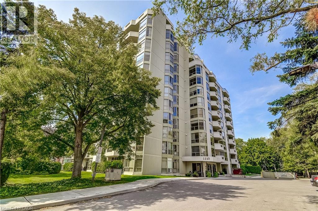 1237 NORTH SHORE Boulevard E Unit# 906, Burlington, Ontario