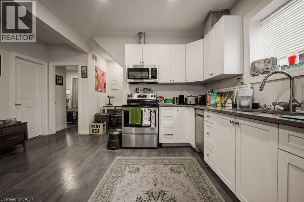 374 Louisa Street, Kitchener, Ontario  N2H 5N4 - Photo 5 - 40769288