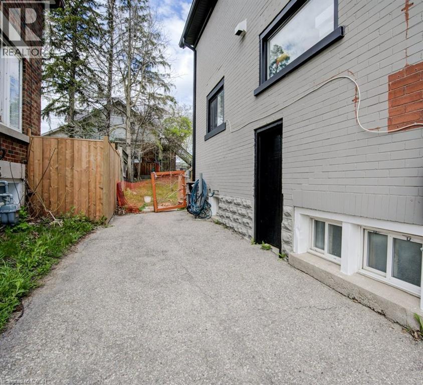 374 Louisa Street, Kitchener, Ontario  N2H 5N4 - Photo 15 - 40769288