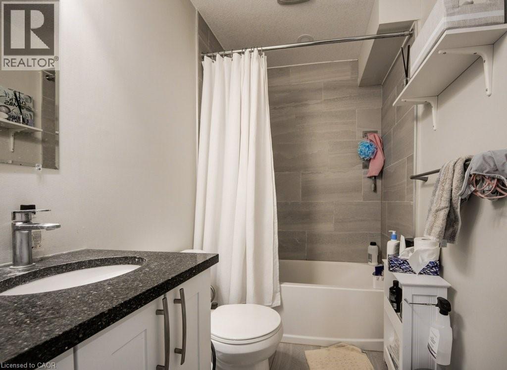 374 Louisa Street, Kitchener, Ontario  N2H 5N4 - Photo 21 - 40769288