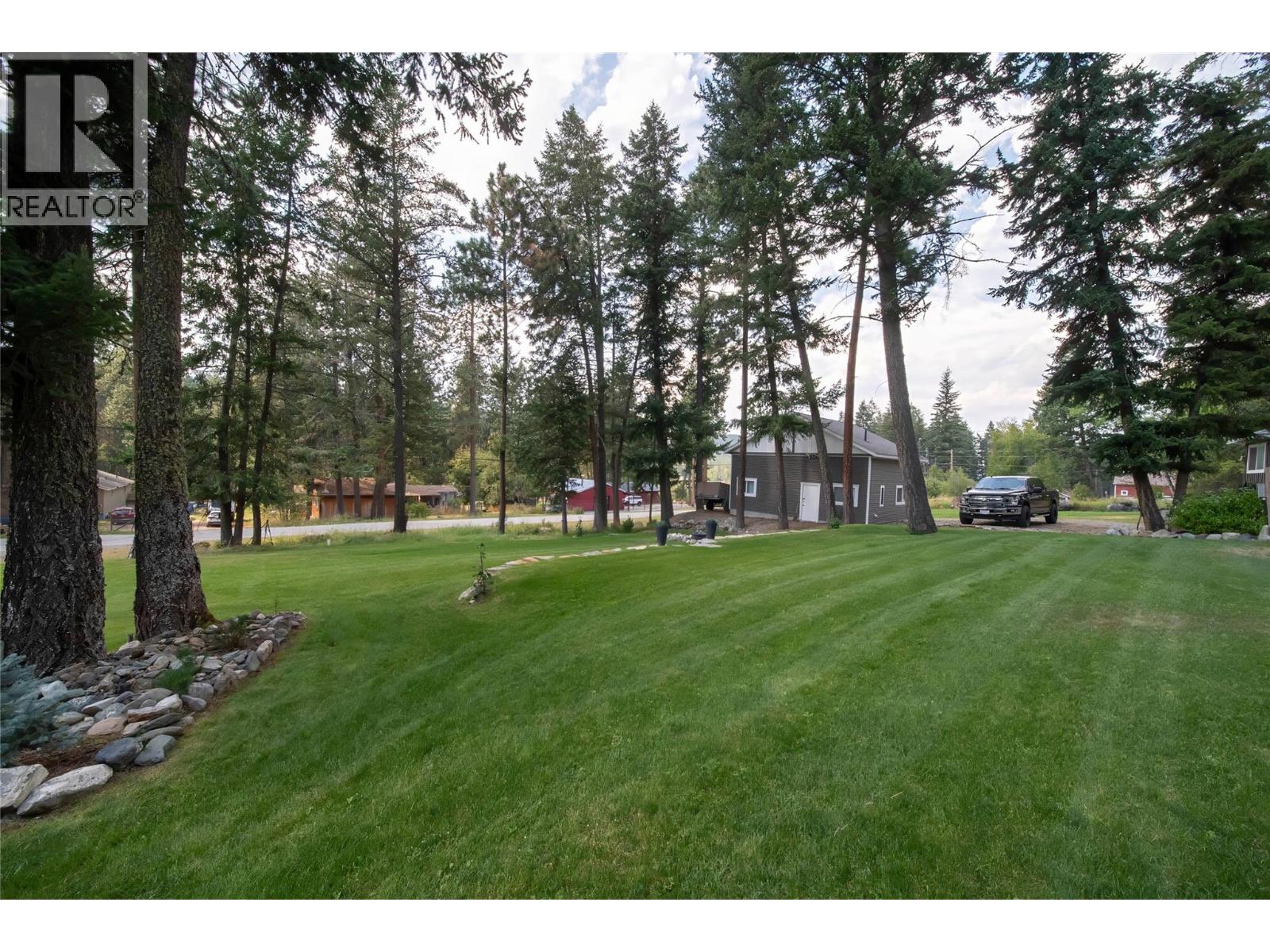 6524 Mcdonald Loop Road, Grasmere, British Columbia V0B 1R0 - Photo 49 - 10362471