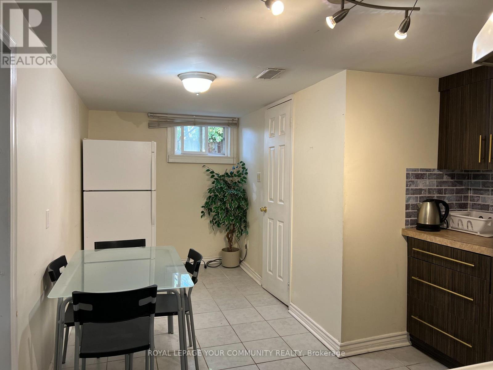 78 Meadowview Avenue, Markham, Ontario  L3T 1K7 - Photo 19 - N12399672