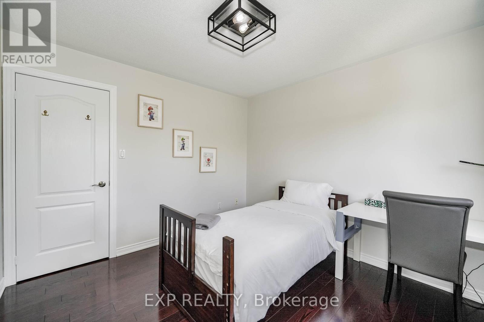 116 Colesbrook Road, Richmond Hill, Ontario  L4S 2G3 - Photo 38 - N12399710