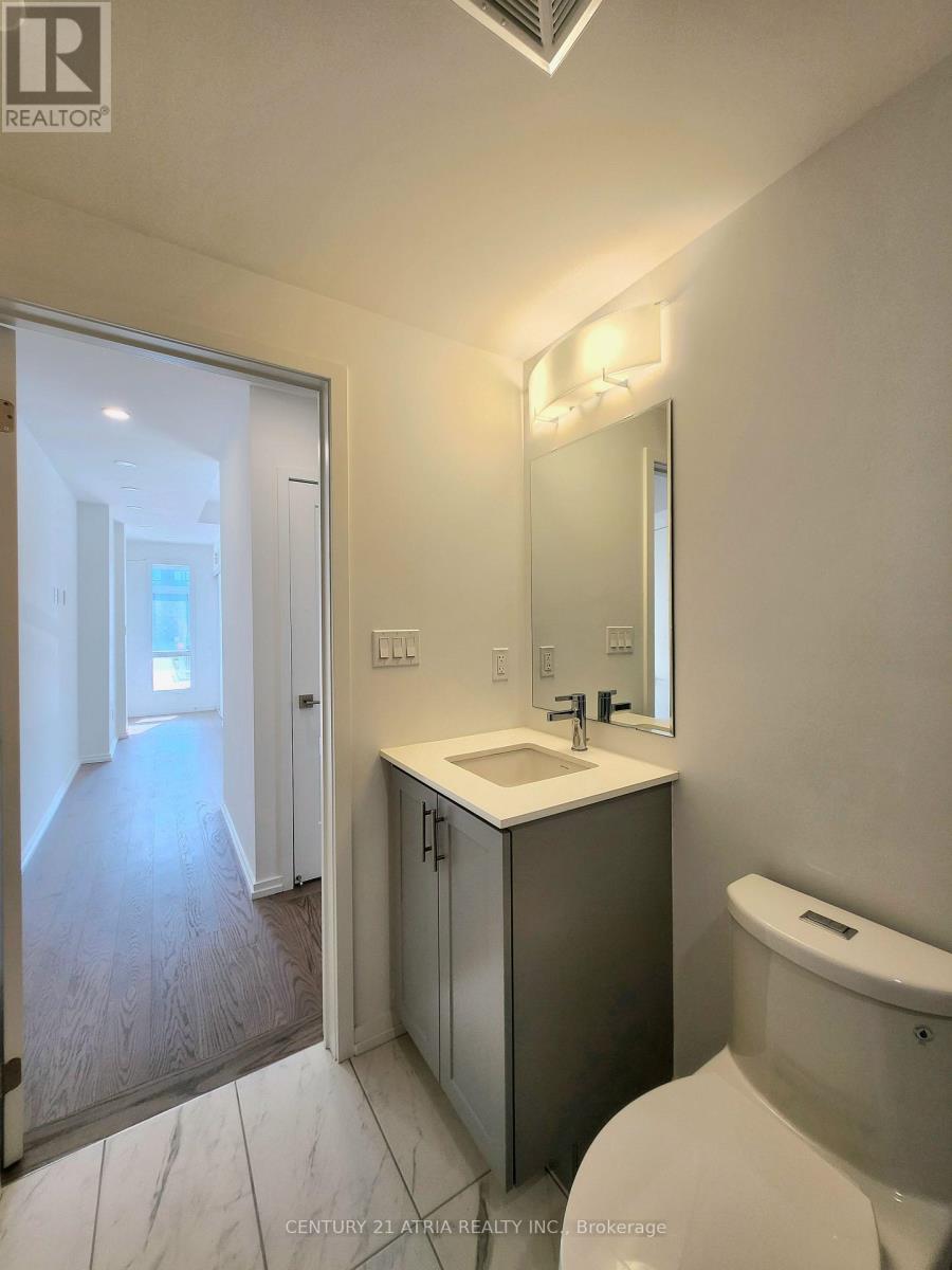 27 - 16 Lytham Green Circle, Newmarket, Ontario  L3Y 0H3 - Photo 12 - N12399719