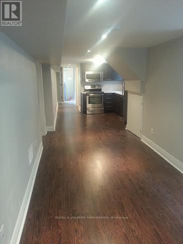 718 Mountview Place E, Newmarket, Ontario  L3Y 3P7 - Photo 22 - N12399725