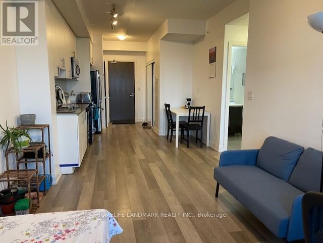 1628 - 7161 Yonge Street, Markham, Ontario  L3T 0C8 - Photo 6 - N12399809