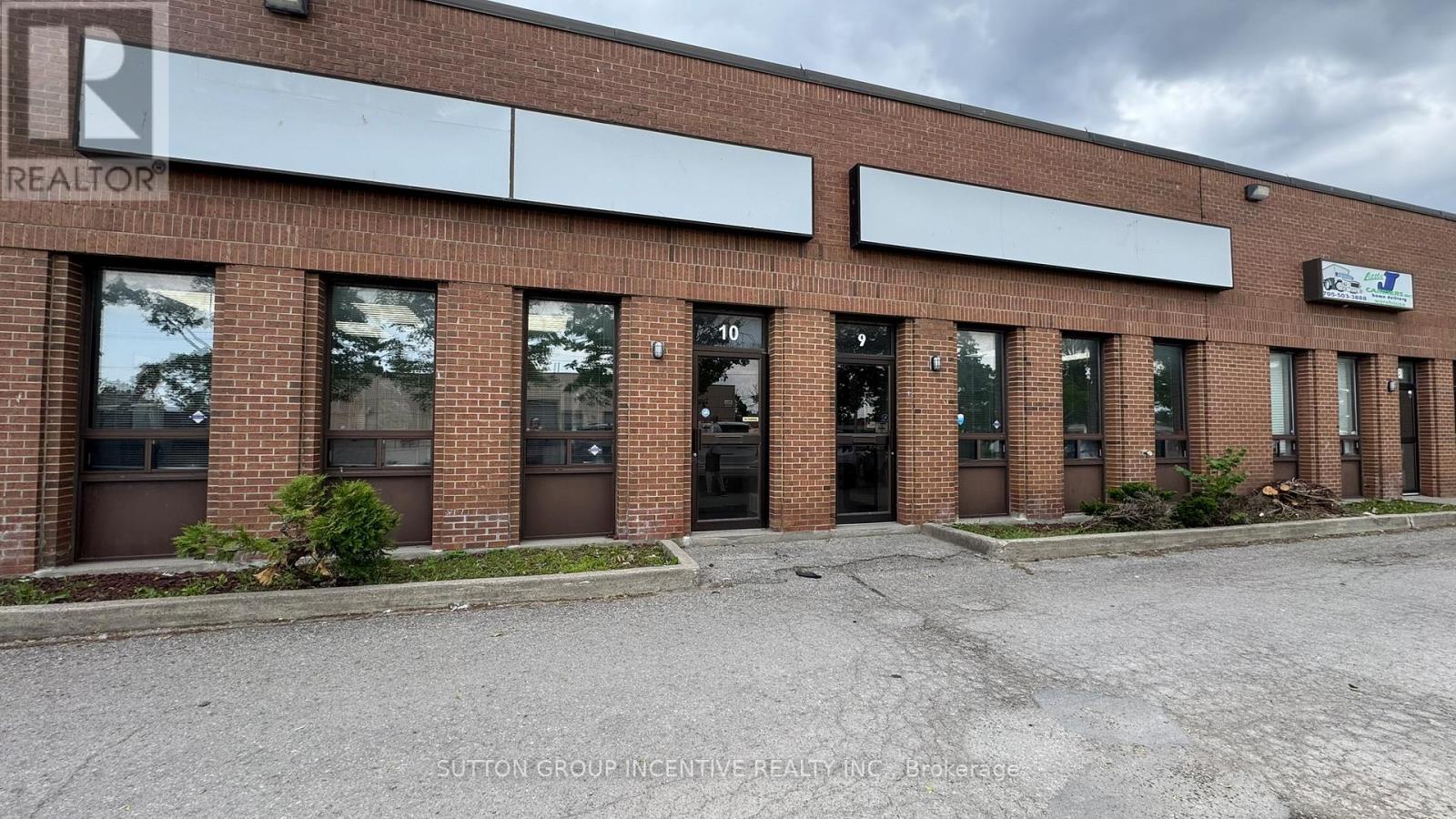 9&10 - 33 Alliance Boulevard, Barrie, Ontario  L4M 5K2 - Photo 11 - S12399673