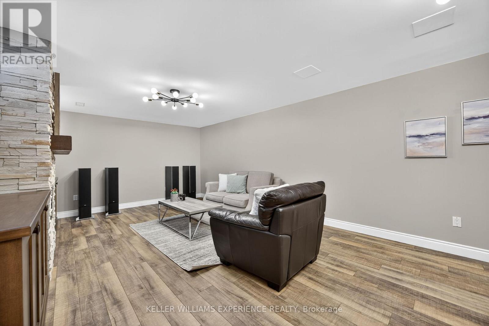 122 Emms Drive, Barrie (Holly), Ontario  L4N 8H7 - Photo 25 - S12399686