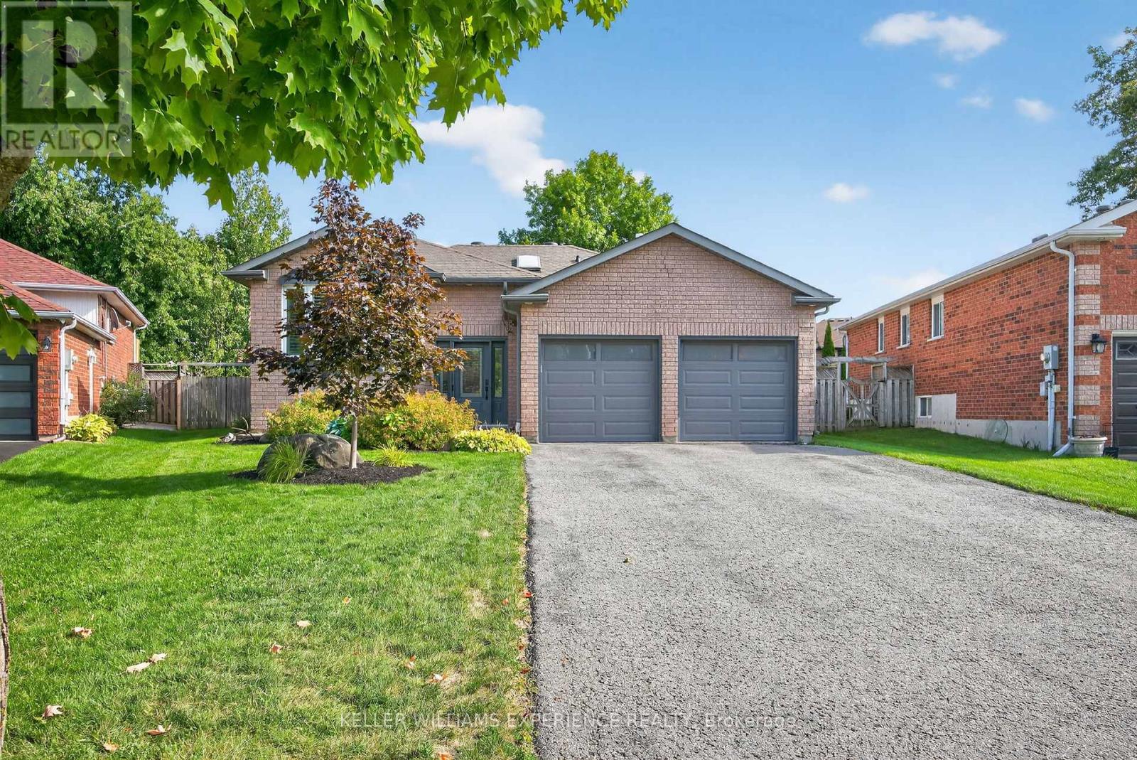 122 Emms Drive, Barrie (Holly), Ontario  L4N 8H7 - Photo 3 - S12399686