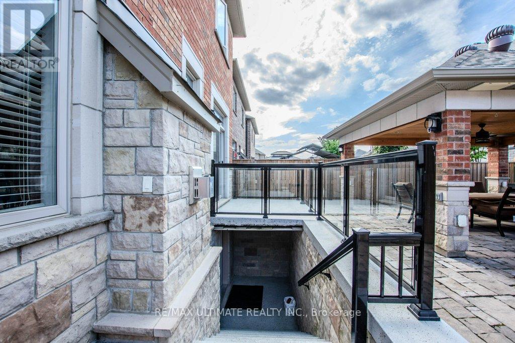 38 Catherine Drive, Barrie, Ontario  L4N 6Z3 - Photo 44 - S12399764