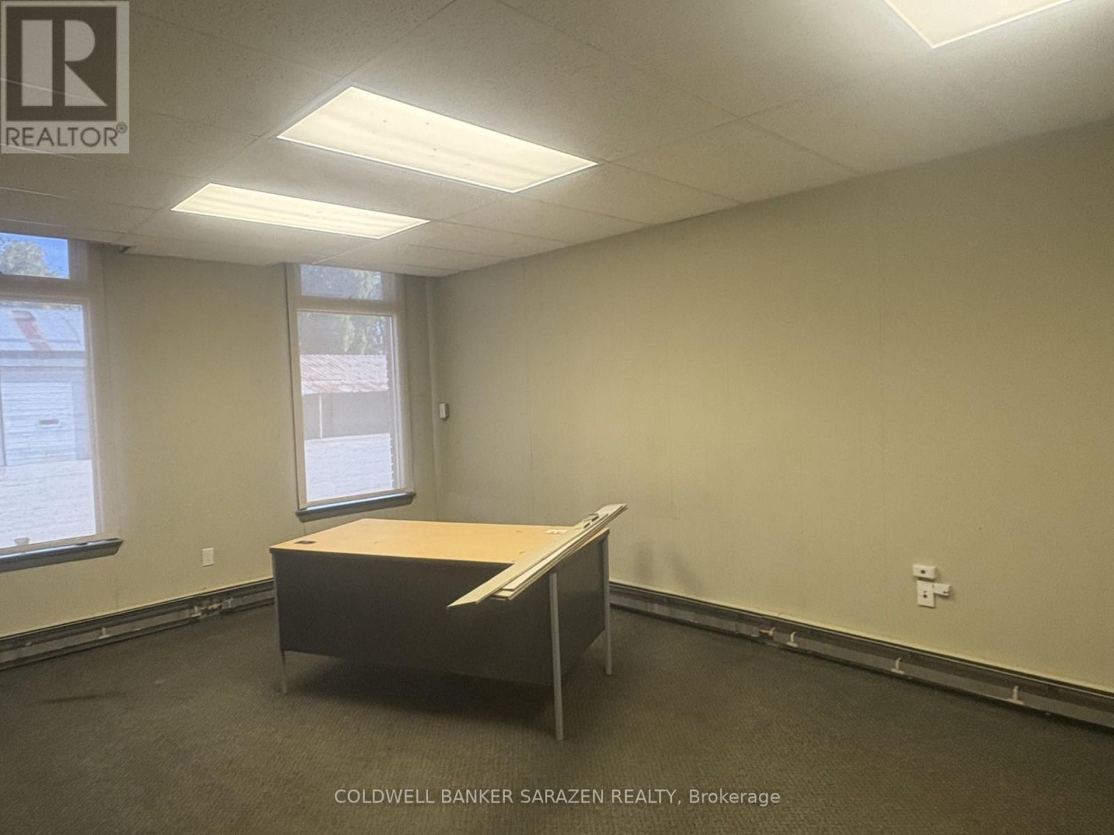276 Madawaska Boulevard, Arnprior, Ontario  K7S 1R6 - Photo 13 - X12398281