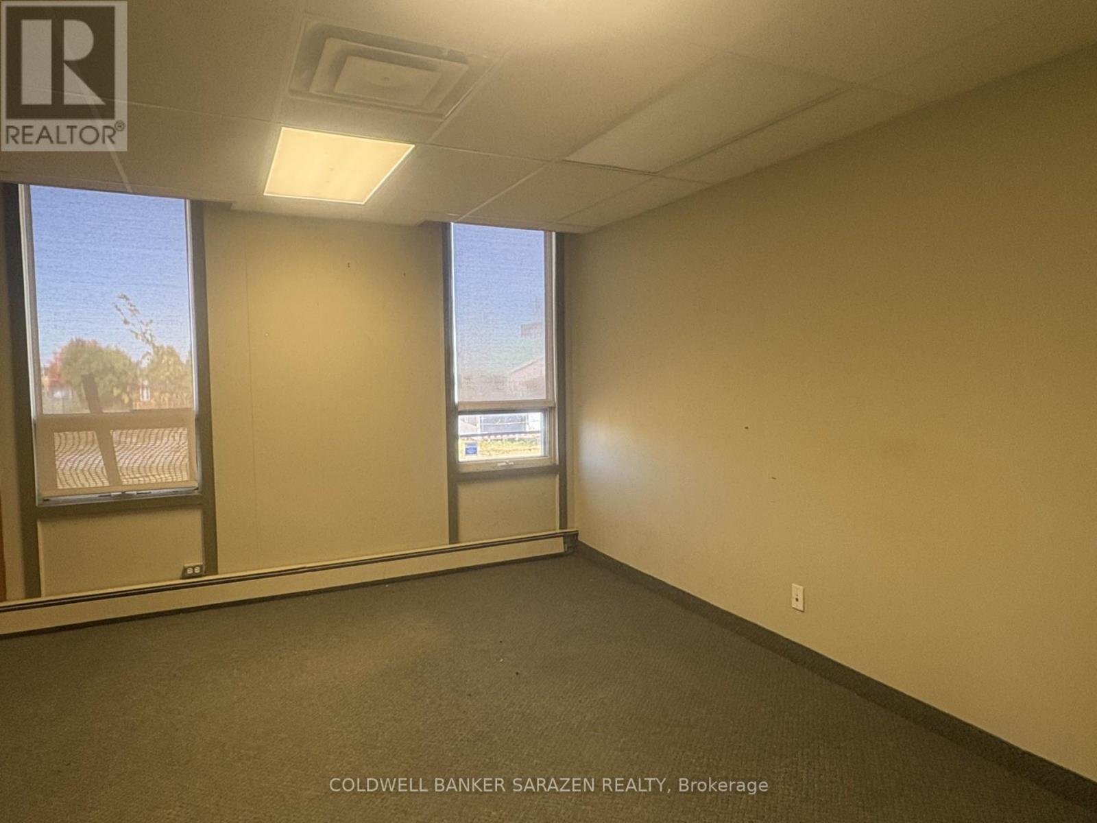 276 Madawaska Boulevard, Arnprior, Ontario  K7S 1R6 - Photo 11 - X12398281