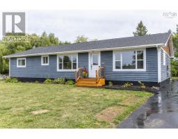 525 College Road, Windsor, Ca
