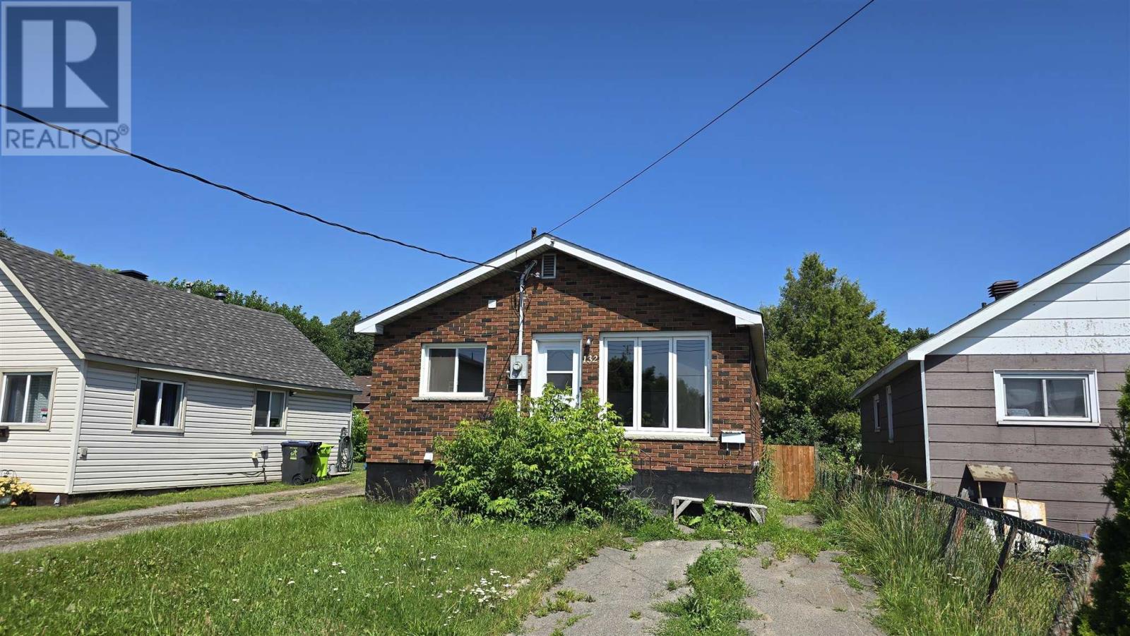 132 Mcfadden Ave, Sault Ste. Marie, Ontario  P6C 4T2 - Photo 2 - SM252612