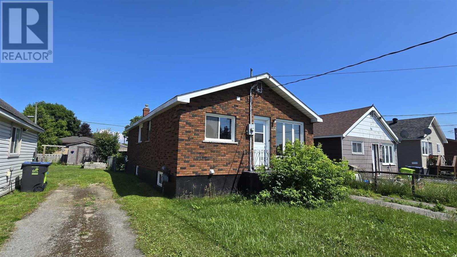 132 Mcfadden Ave, Sault Ste. Marie, Ontario  P6C 4T2 - Photo 3 - SM252612