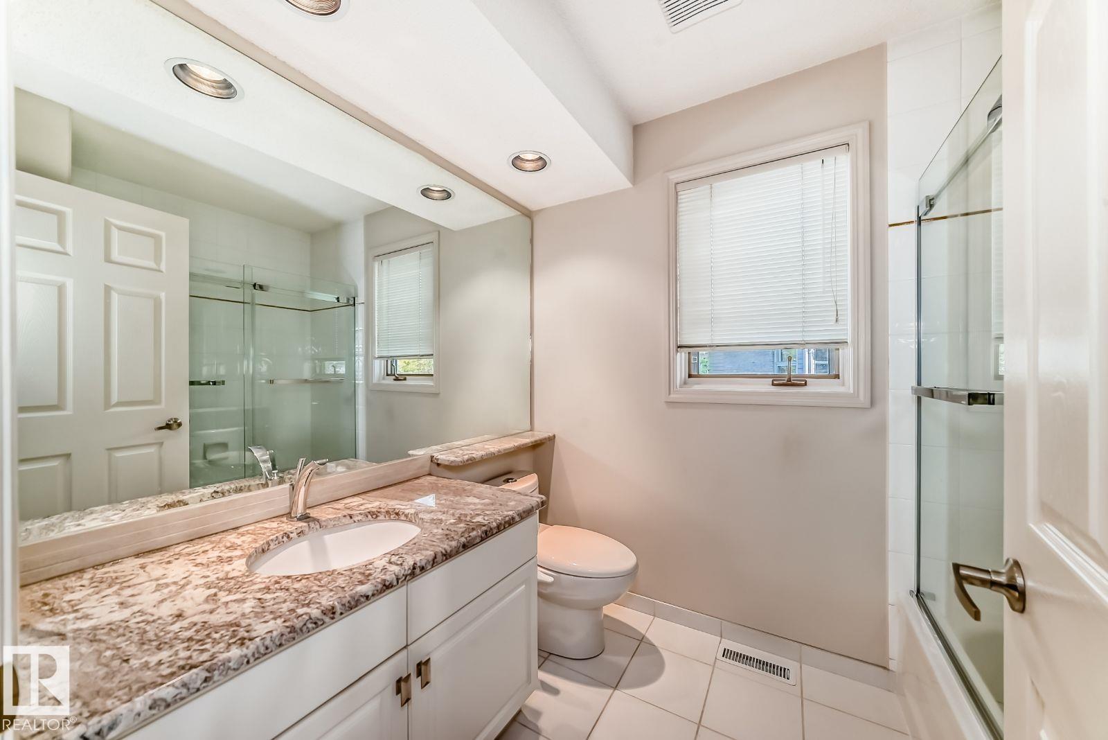 633 Butterworth Wd Nw, Edmonton, Alberta  T6R 2H8 - Photo 32 - E4457445
