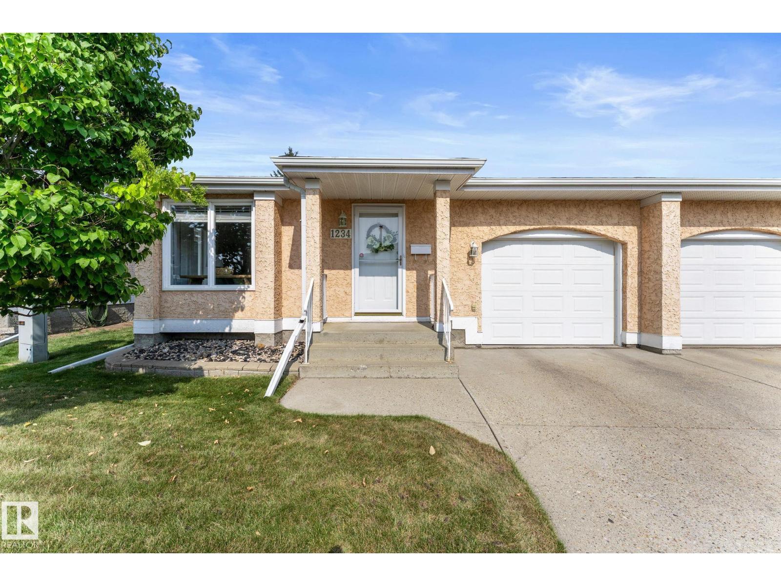 1234 105 ST NW, Edmonton, Alberta