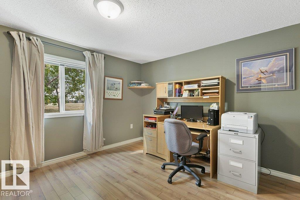 1622 66 Av Nw, Edmonton, Alberta  T6P 0A5 - Photo 16 - E4457447
