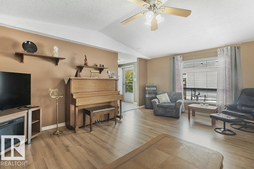 1622 66 Av Nw, Edmonton, Alberta  T6P 0A5 - Photo 32 - E4457447