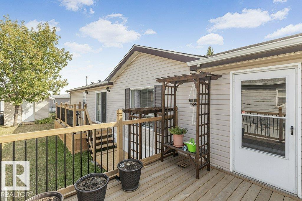 1622 66 Av Nw, Edmonton, Alberta  T6P 0A5 - Photo 4 - E4457447