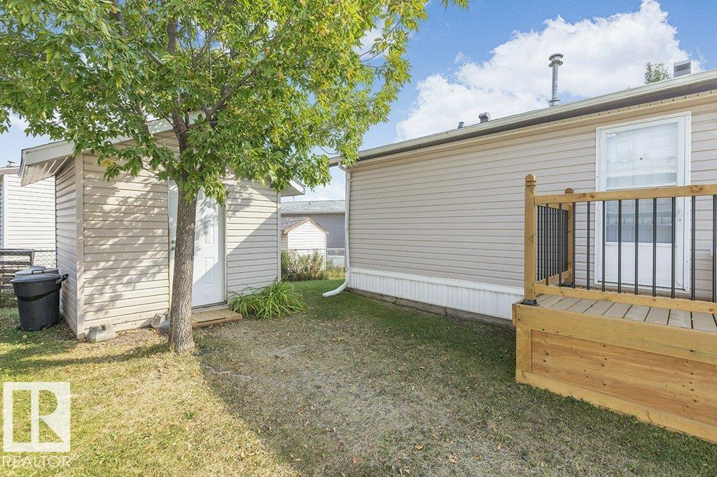 1622 66 Av Nw, Edmonton, Alberta  T6P 0A5 - Photo 8 - E4457447