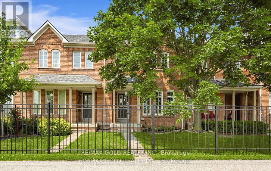 94 - 2665 Thomas Street, Mississauga, Ontario  L5M 6G7 - Photo 3 - W12399618