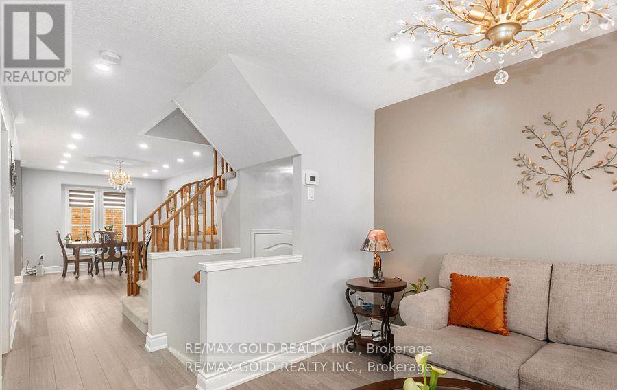 94 - 2665 Thomas Street, Mississauga, Ontario  L5M 6G7 - Photo 6 - W12399618