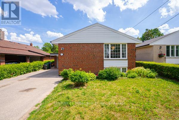 97 Westhampton Drive, Toronto, Ontario  M9R 1Y1 - Photo 15 - W12399669