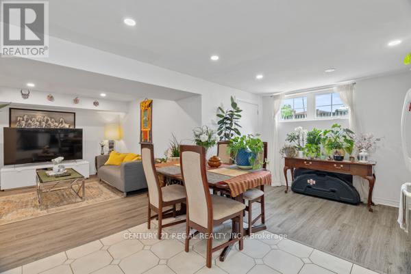 97 Westhampton Drive, Toronto, Ontario  M9R 1Y1 - Photo 18 - W12399669