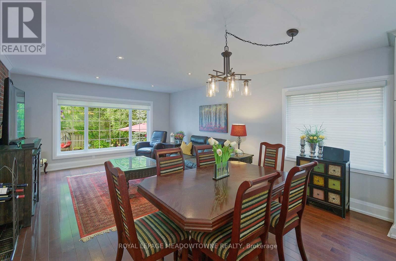 2818 Folkway Drive, Mississauga (Erin Mills), Ontario  L5L 2H9 - Photo 11 - W12399717
